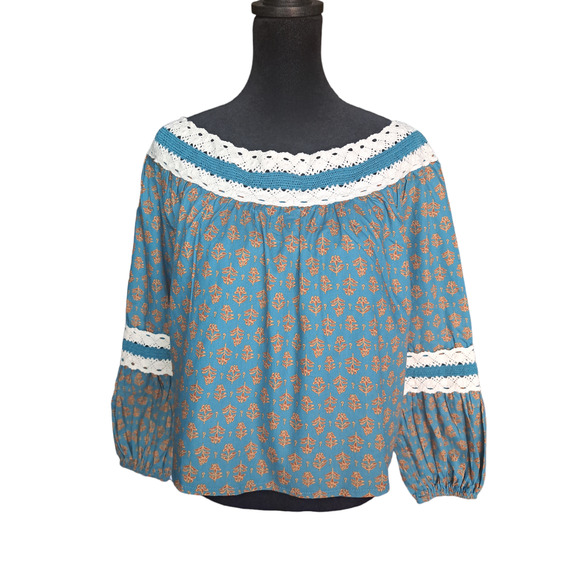 New Luna Moon Crop Top Size Small Teal Gold Floral Crochet NWT - Picture 1 of 6
